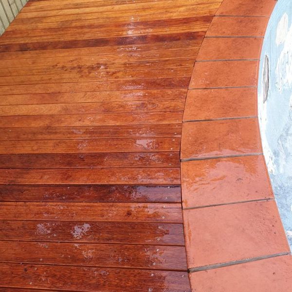 Hardwood timber deck around a swimming pool